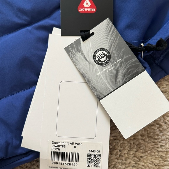 New Lululemon Vest!! - Picture 6 of 7